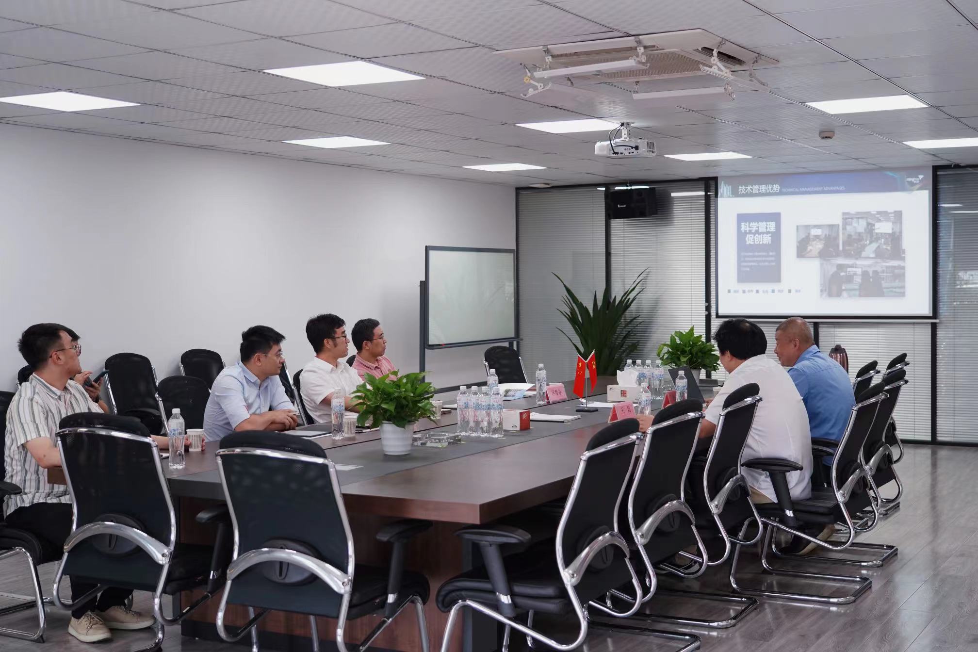 676d298e46b71d236671c96e2ec4534.jpg 676d298e46b71d236671c96e2ec4534.jpg